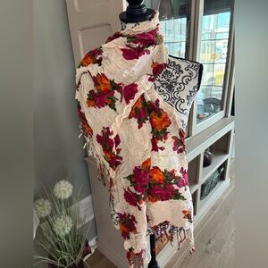 Floral Patterned Scarf with Fringe